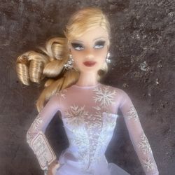 2008 Barbie Party Magic Anniversary Holiday Barbie Collectible Doll Used