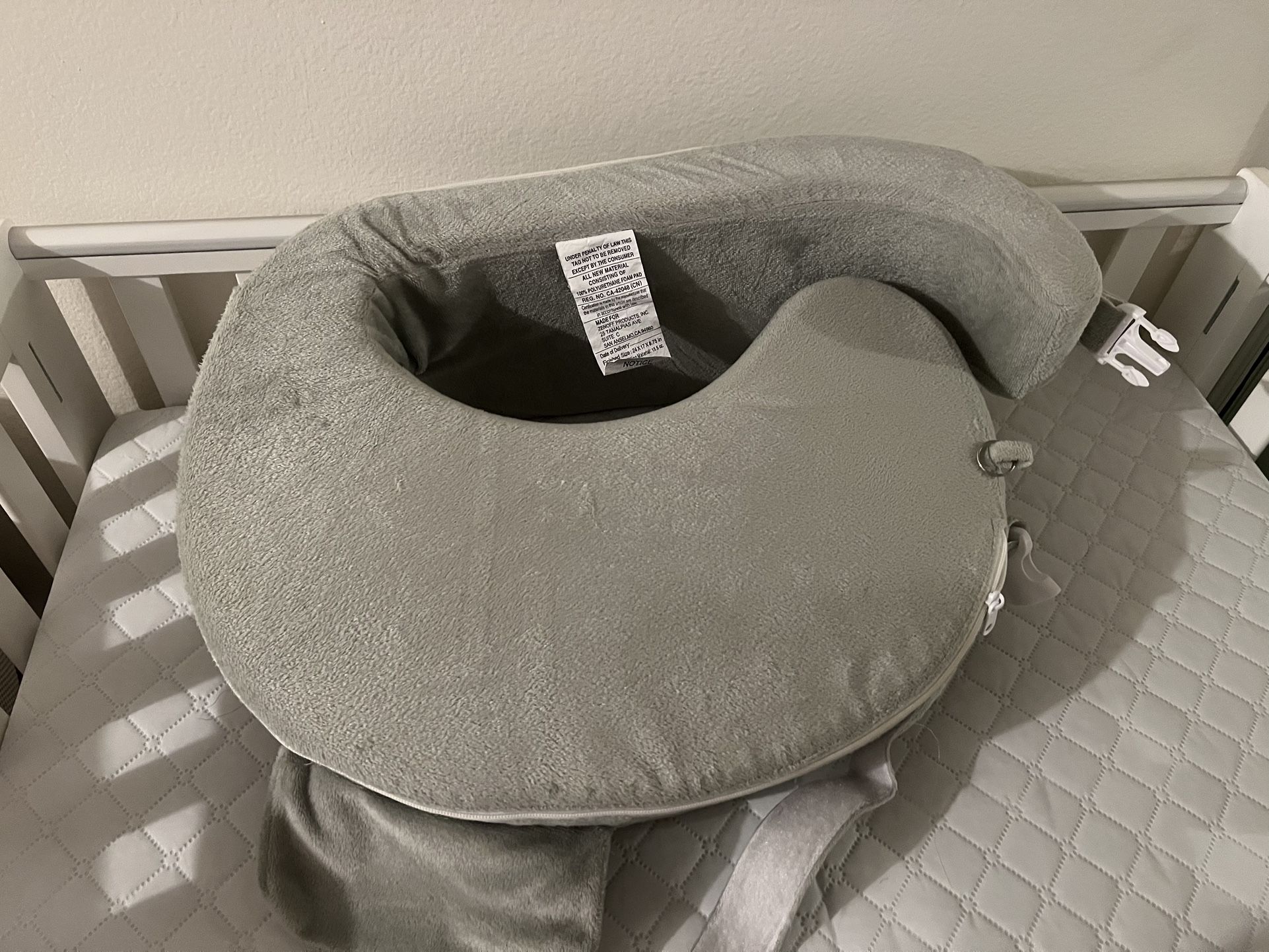 Breast Feeding Pillow
