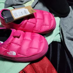 Girls clothes shoes boots