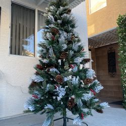7.5 Christmas Tree