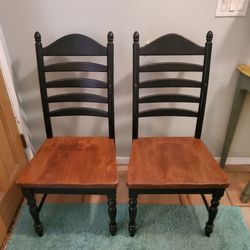 2 kitchen chairs