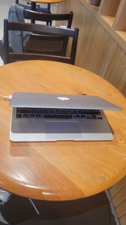 MacBook Air 11 inch with charger I can deliver