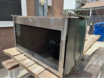 Used GE Microwave