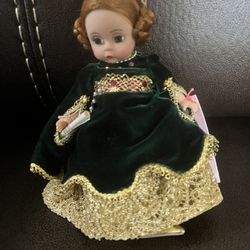 Queen Isabella Doll By Madame Alexander