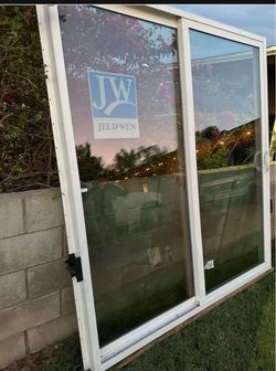 Sliding door