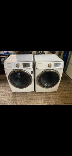 Samsung Front Load Washer/ Gas Dryer set