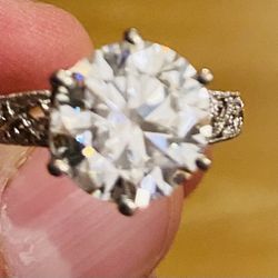 4 Carat Moissanite Ring !! 925 Silver  