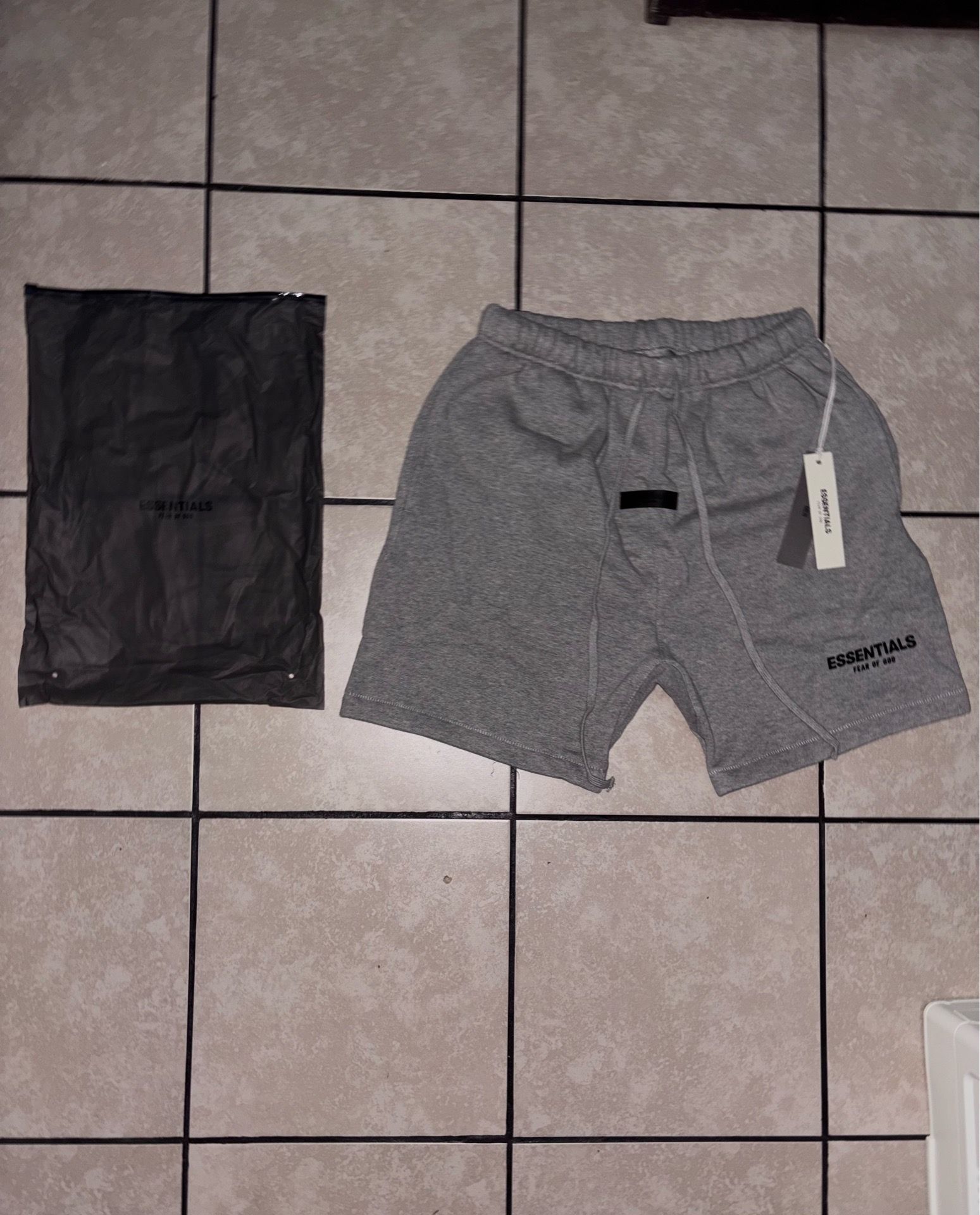 Essential Dark Oatmeal Shorts
