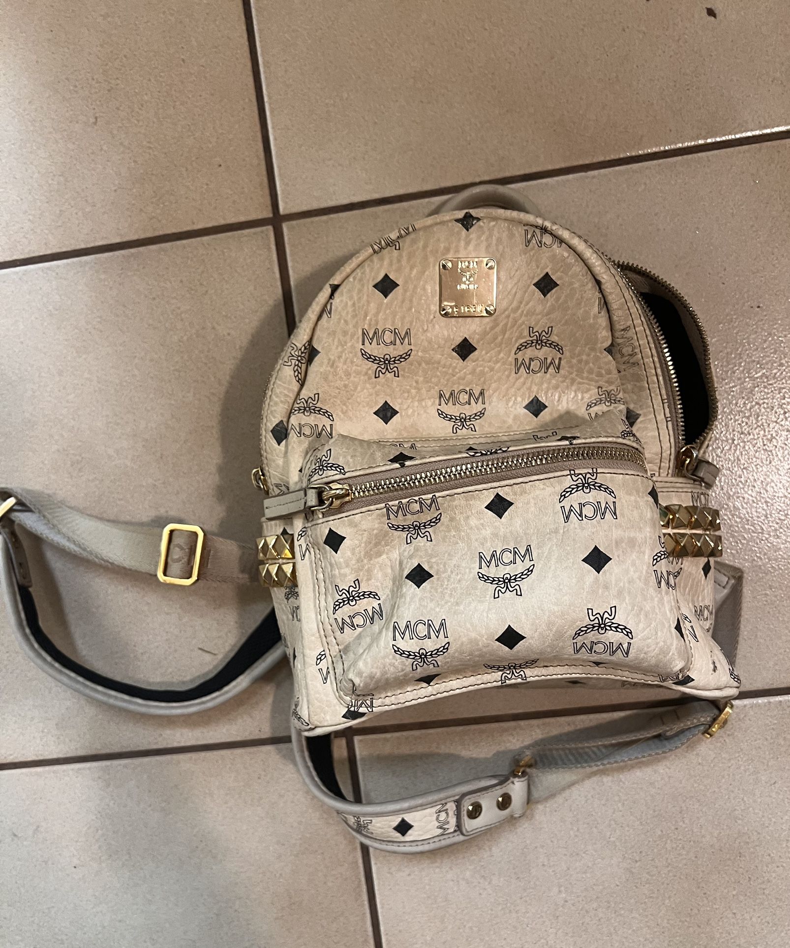 MCM BAG GENUINE REAL