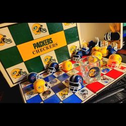 NFL, VTG, CHECKER GAME & NEW, SHOT GLASS, FIRM.