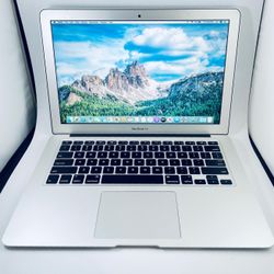 Apple MacBook Air 13” 2013 i5 4GB 128GB SSD OS CATALINA Fully Functional