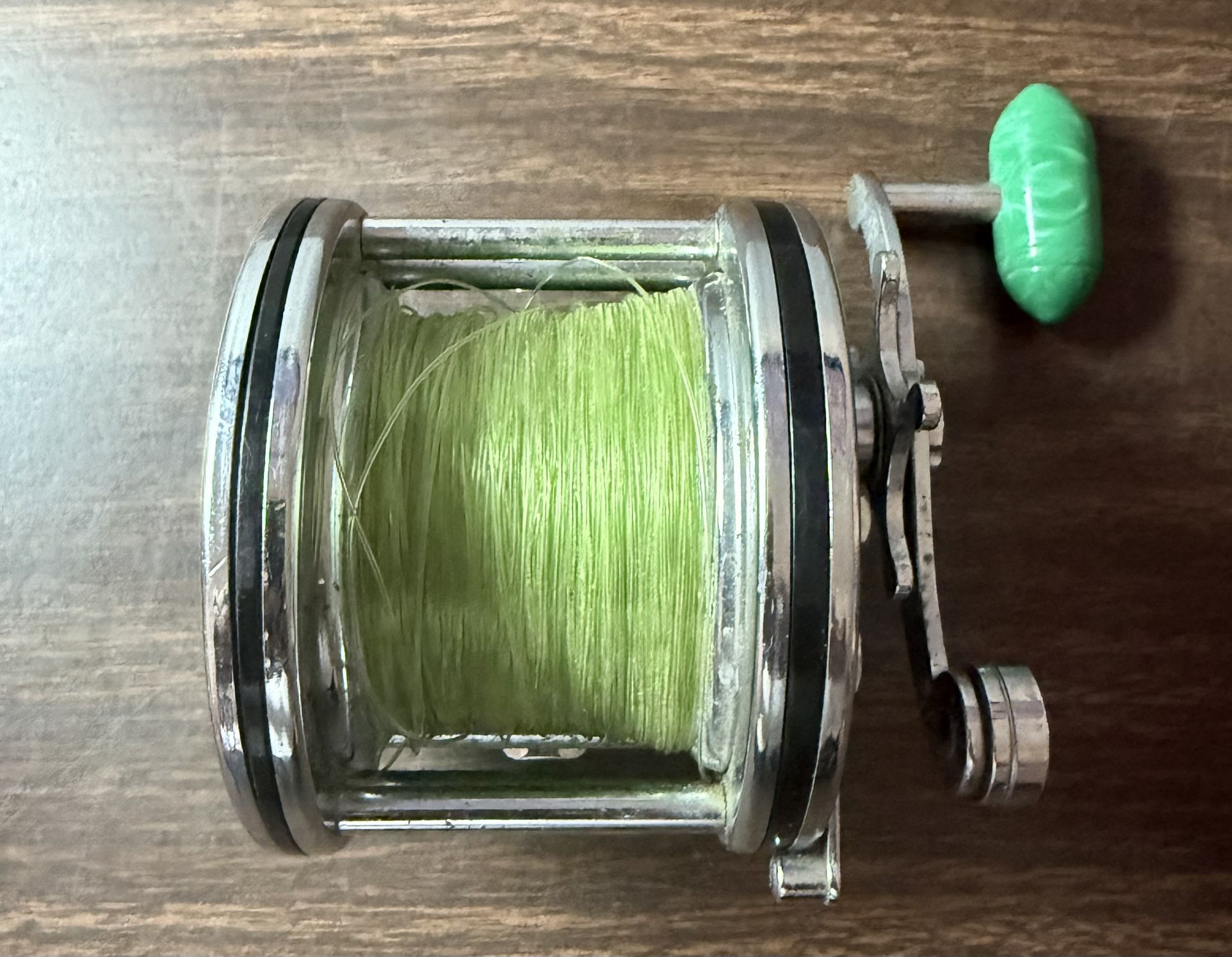 Vintage Penn senator 2/0 fishing reel