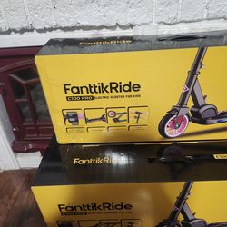 Electric scooter for kids