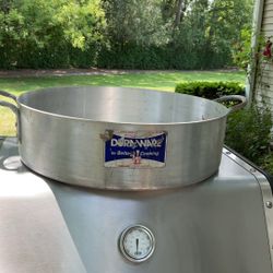 dura ware 30 quart gourmet heavy aluminum brazier caldero stock pot cauldron , Weights 13 Pounds