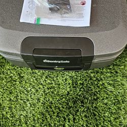 Safe: Key Lock, 0.28 cu ft Capacity, Steel, Fire Rated, Portable Feature: Handle