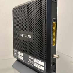 NETGEAR C7000 / AC1900 Wi-Fi Cable Modem Router