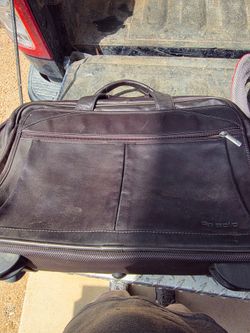 2 laptop bags 2 backpacks