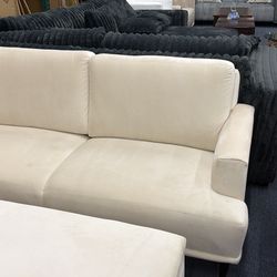 Gorgeous New Sofas Available @ FURNITURE LOVE ❤️ Same Day Delivery 🚚