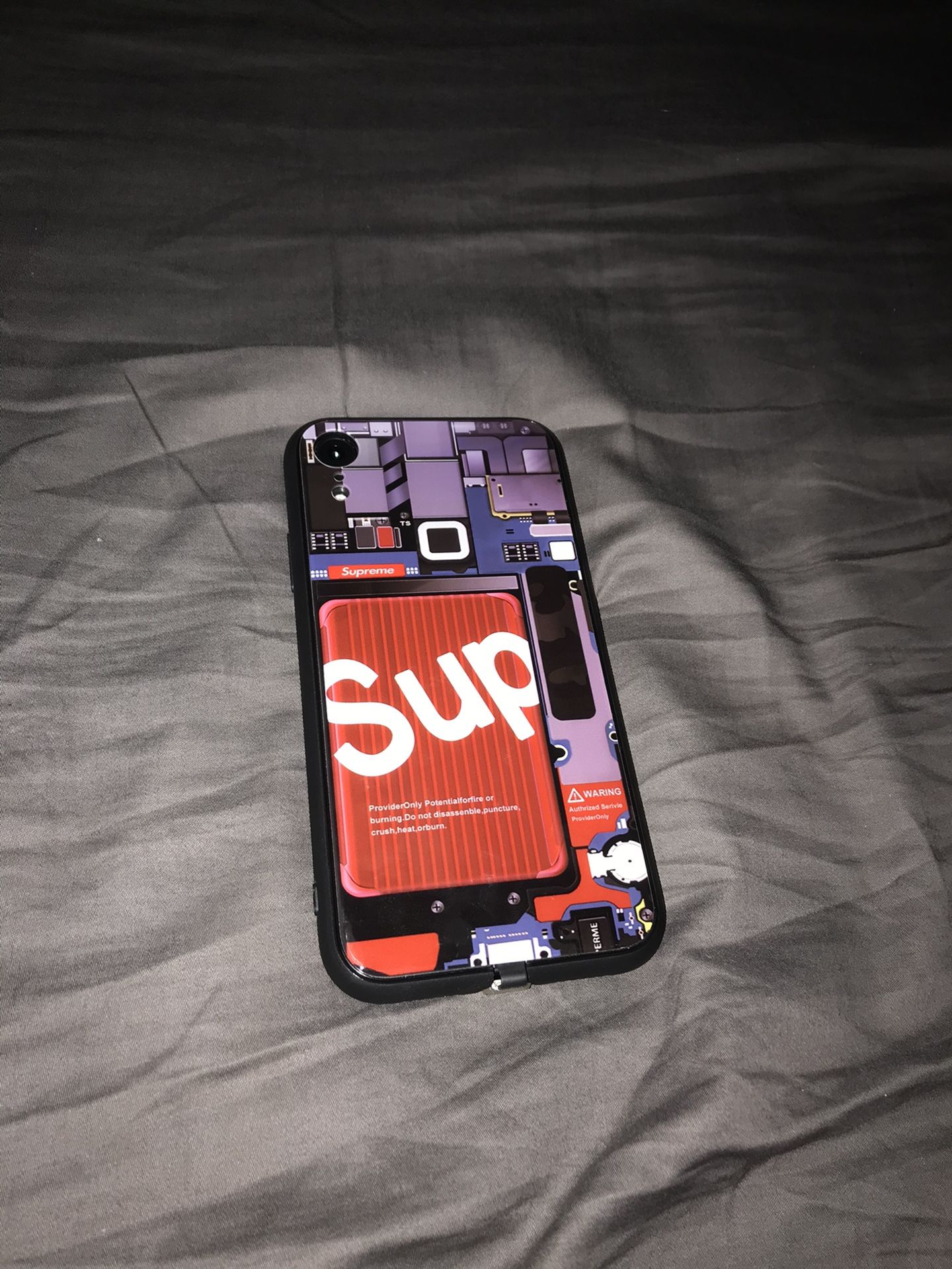 Supreme Iphone XR case