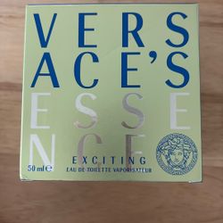 Versace’s ESSENCE 50ml