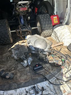 Yamaha engine for quad 350 running engine