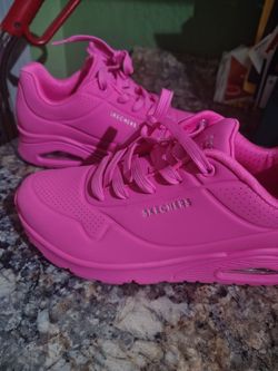 Sketchers Uno stand on Air