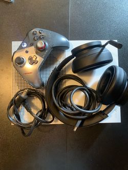 Xbox xbox headset and controller