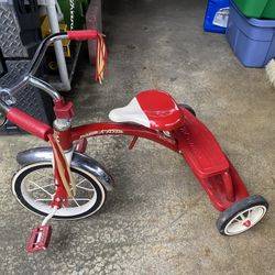 Radio Flyer Classic Dual Deck Tricycle 