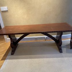 Table Old Heavy And 4 Chairs 