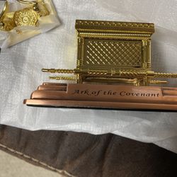 New Arcadia Of The Pact