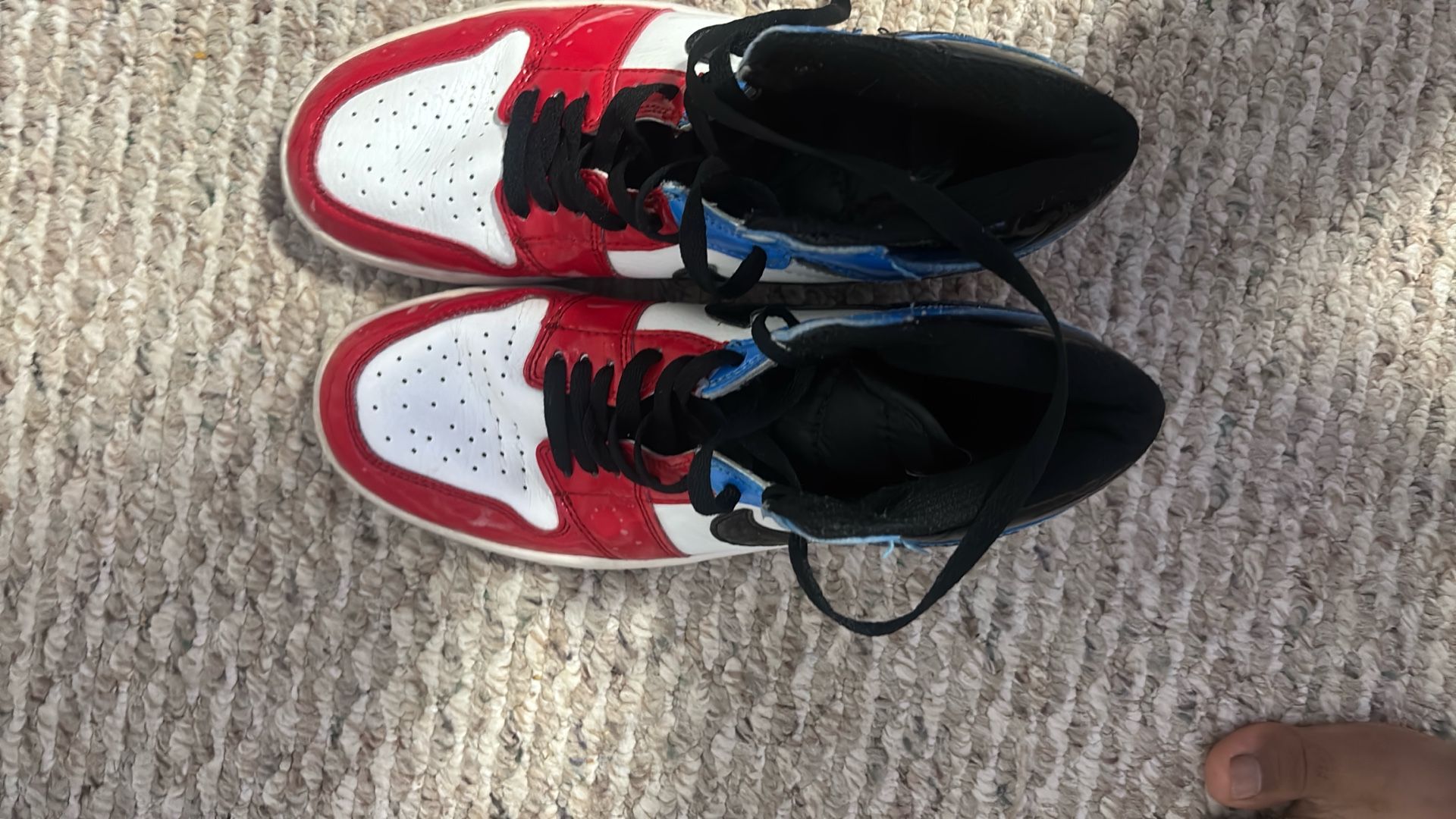 Jordan 1 Retro High Fearless UNC Chicago