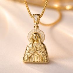14k gold necklace with pendant