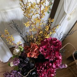 Fabulous Flower Arrangement Piece