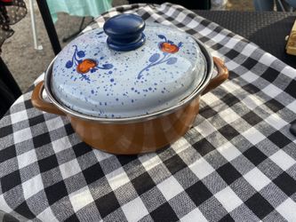 1970’s enamel Capri Pot Retro 70’s Pumpkin, Blue, Oatmeal 
