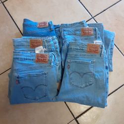 Jean's Levi Skinny Ladies Sz 31 Sz 32