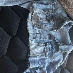 Women’s Cropped Ripped Jean Jacket 