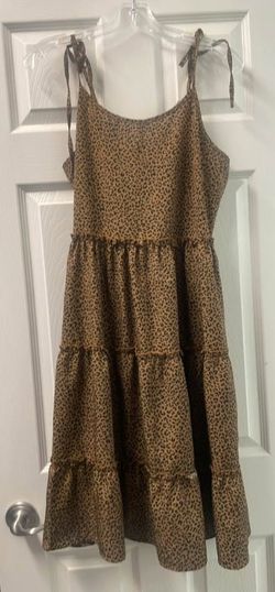 Floral & Leopard Print Dresses Size Medium