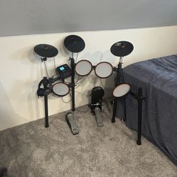 Donner DED-100 Electronic Drum Set + Astro A10 Headset Bundle – Great Condition