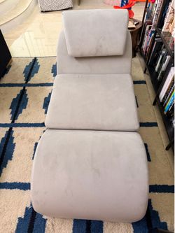Chaise Lounge Chair ( Yoga) (Light Gray)