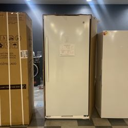 New Ge Upright Freezer 21.3” Cu Ft 