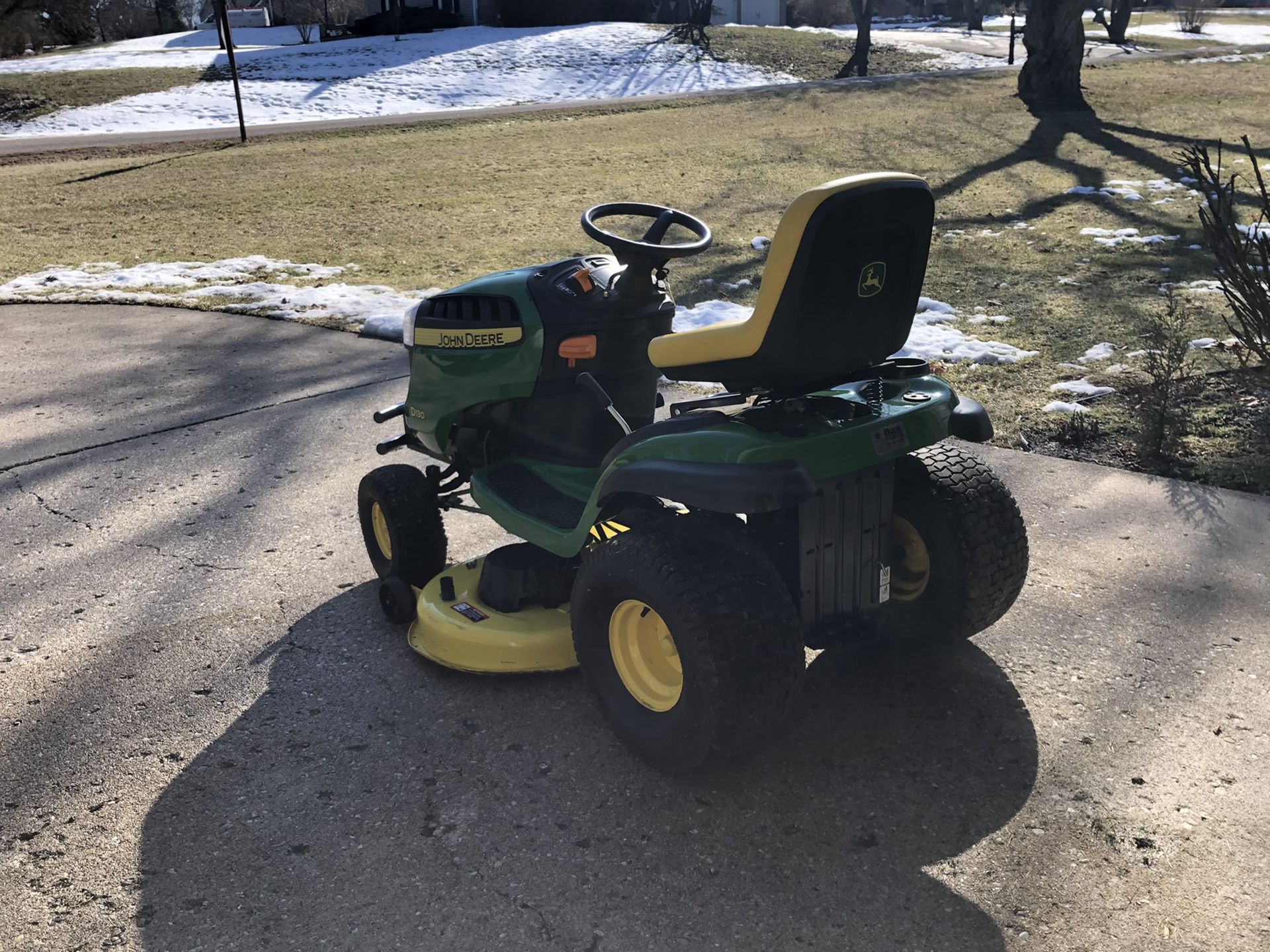 John Deere D130 riding lawn mower for Sale in IL, US OfferUp