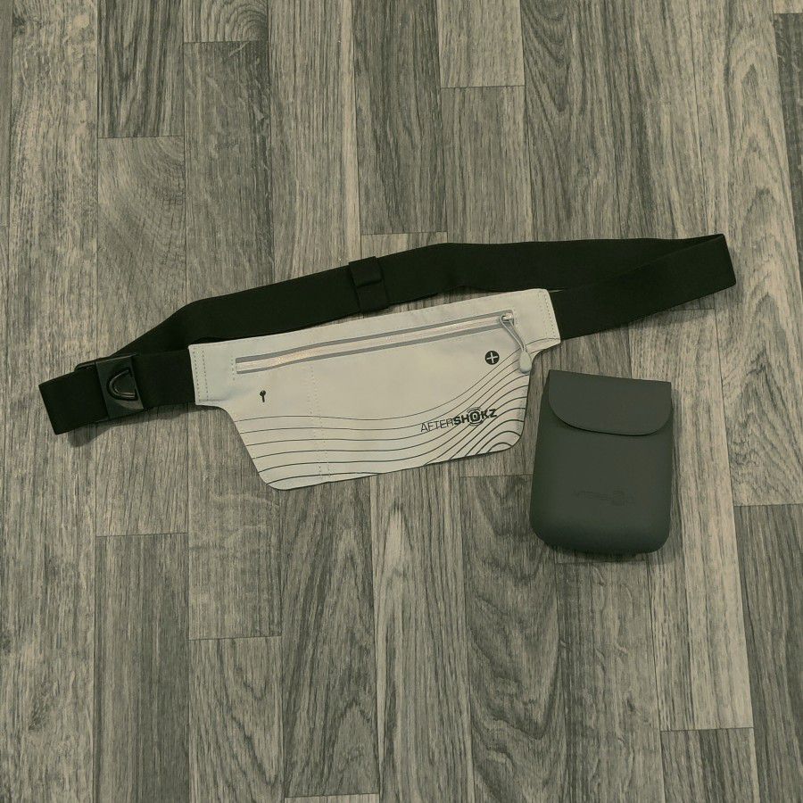 Aftershokz Sport Belt Waist Size 25"-52" Grey Waterproof Zipper Fanny Pack Bag