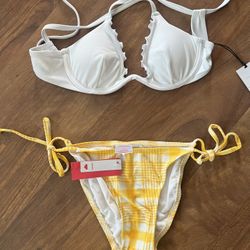 Bikini Blowout! Brand New! Only $10 Size Small  Item can be picked up in Hermosa Beach California or shipped right to your mailbox for the very low Of