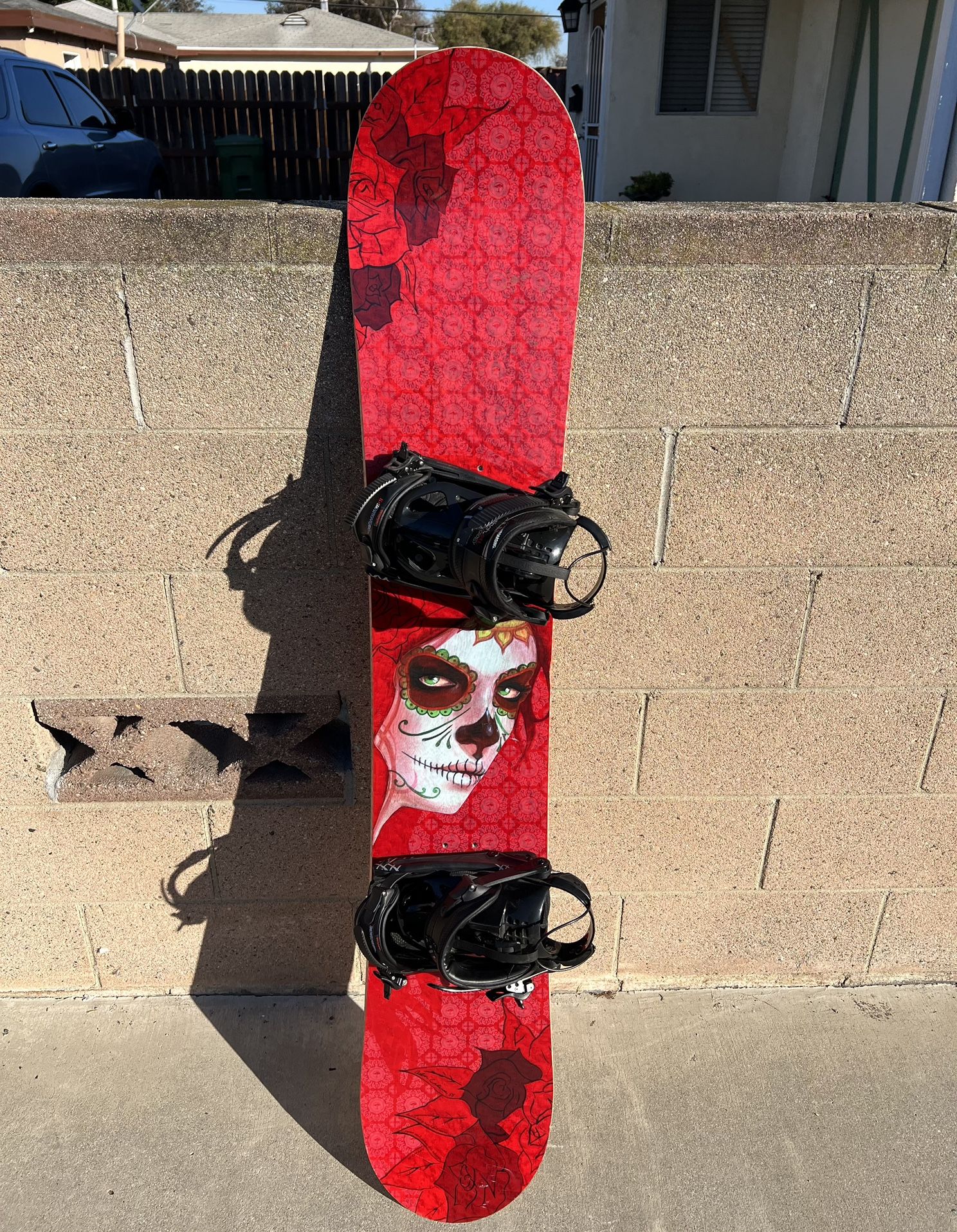 Arbor Snowboard 155 w/ K2 Cinch CTL Bindings Dia de los Muertos Graphic
