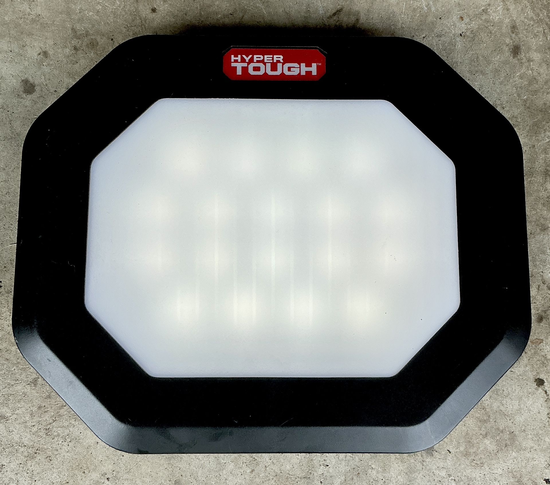 Hyper Tough 600 Lumen Under Car Work Light Spot Light Flood USB Rechargeable Like NEW