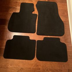 2014-2018 BMW X1 Factory Floor Mat