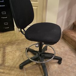 Office Chair- Great Cushion Black/grey X2