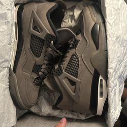 Air Jordan retro 4’s
