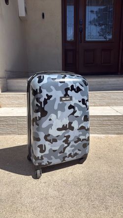 Fortnite suitcase