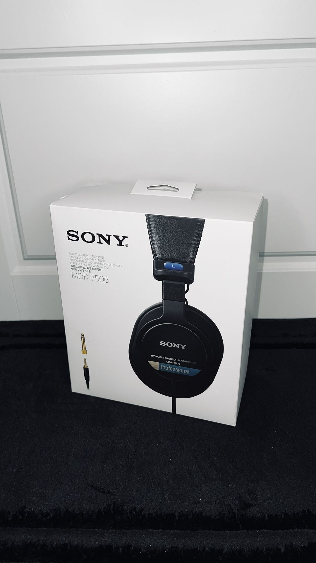 Sony MDR-7506 Professional Large Diaphragm Headphone